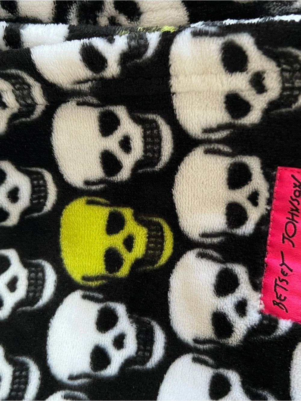 Betsey Johnson betsey johnson